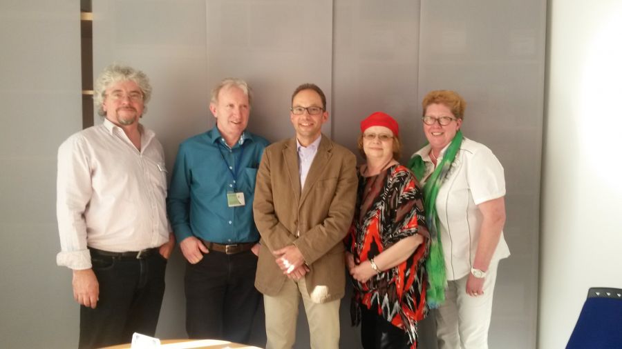 Das Expertenteam v.links: Ulrich Greiner, Jürgen Schweigart, Dr. Marco Pohl, Karin Krüger, Maria Brechter. Das Expertenteam v.links: Ulrich Greiner, Jürgen Schweigart, Dr. Marco Pohl, Karin Krüger, Maria Brechter.