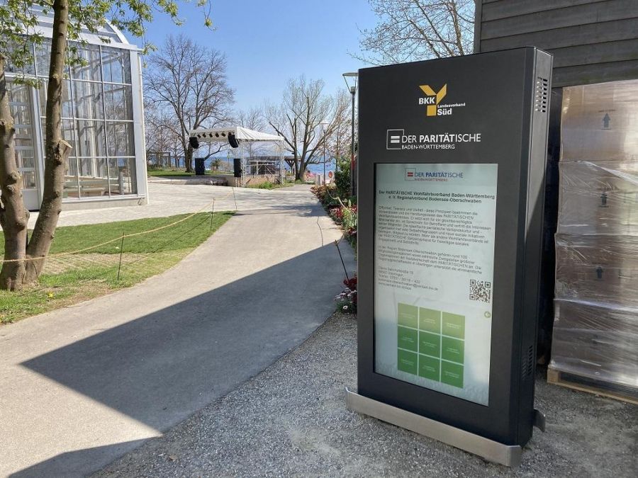 Selbsthilfe-Infostele auf der Landesgartenschau Überlingen, gegenüber des Selbsthilfe-Infostele auf der Landesgartenschau Überlingen, gegenüber des