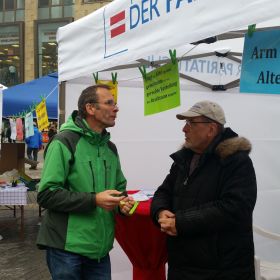 Gespräche am Stand